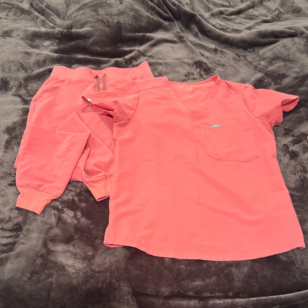 Fig scrubs dusty rose jogger/Catarina one pocket XS